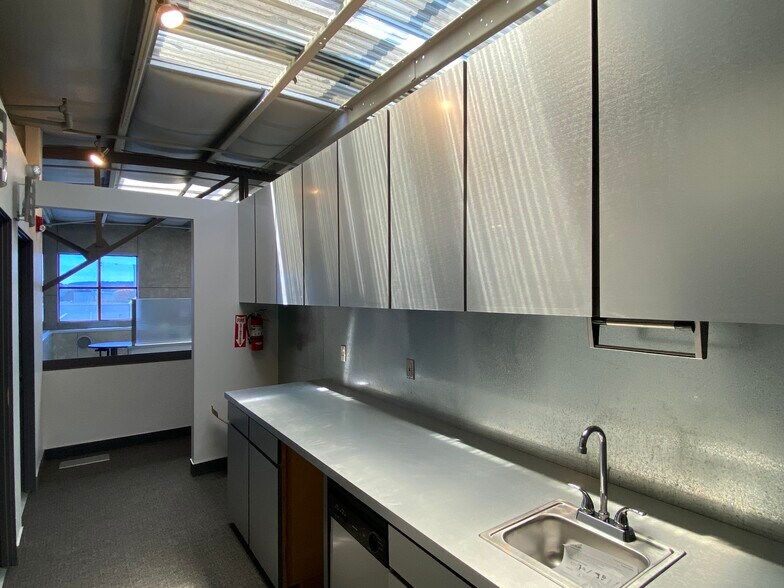 More Photos Of 710-780 Redwood Ave, Sand City Office For Lease