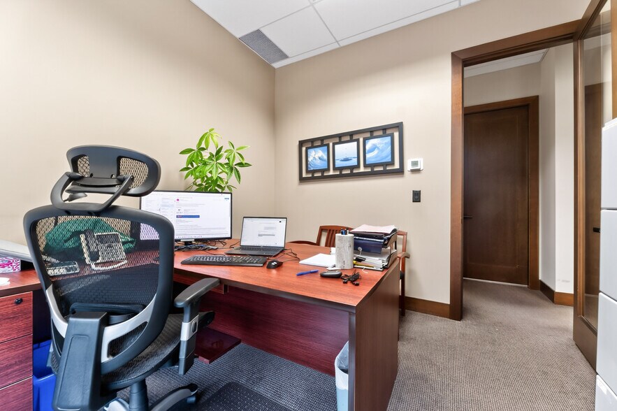More Photos Of 8047 199th St, Langley Office For Sale