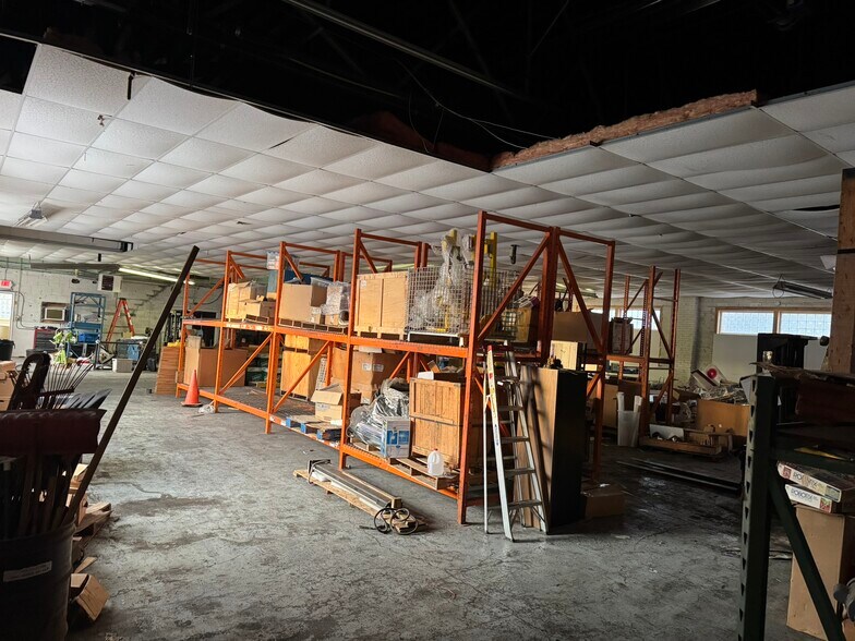 More Photos Of 111 Jones Ave, Monroe Warehouse For Lease