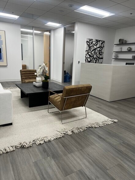 More Photos Of 10866 Wilshire Blvd, Los Angeles Office For Lease