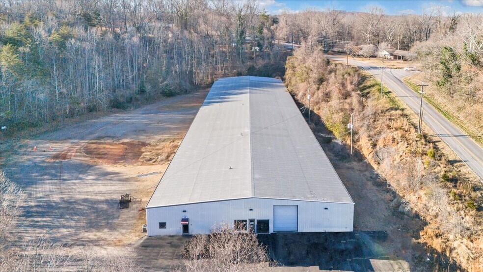More Photos Of 81 5th Ave, Collinsville Manufacturing For Sale
