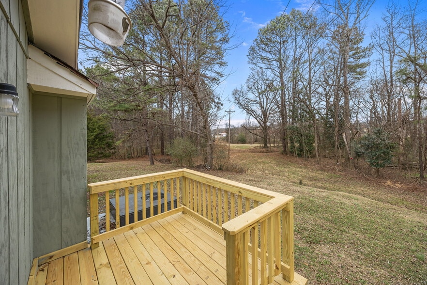 More Photos Of 710 US Highway 52 Highway N, Albemarle Office For Sale