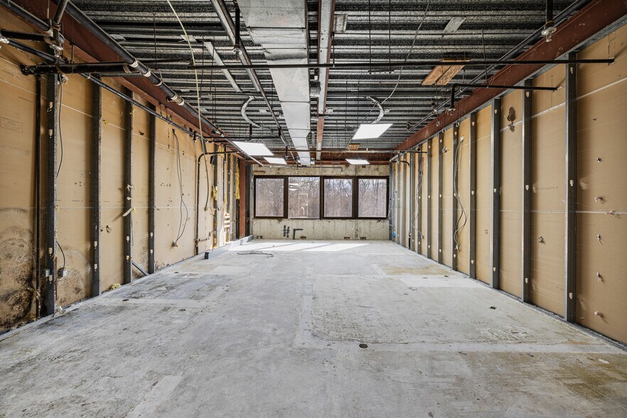 More Photos Of 222 Route 59, Airmont Medical For Lease