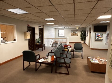 More Photos Of 3510 Hobson Rd, Woodridge Medical For Sale