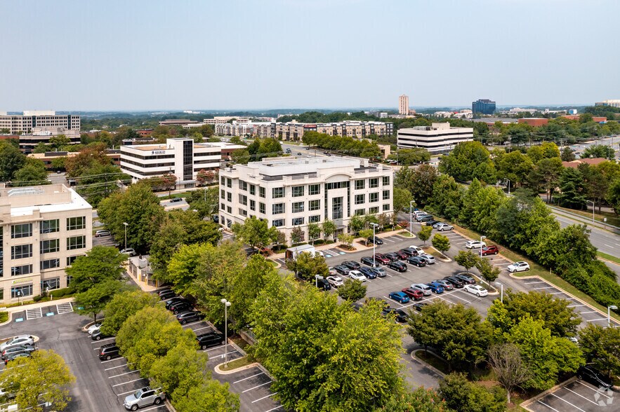 More Photos Of 15005 Shady Grove Rd, Rockville Medical For Lease