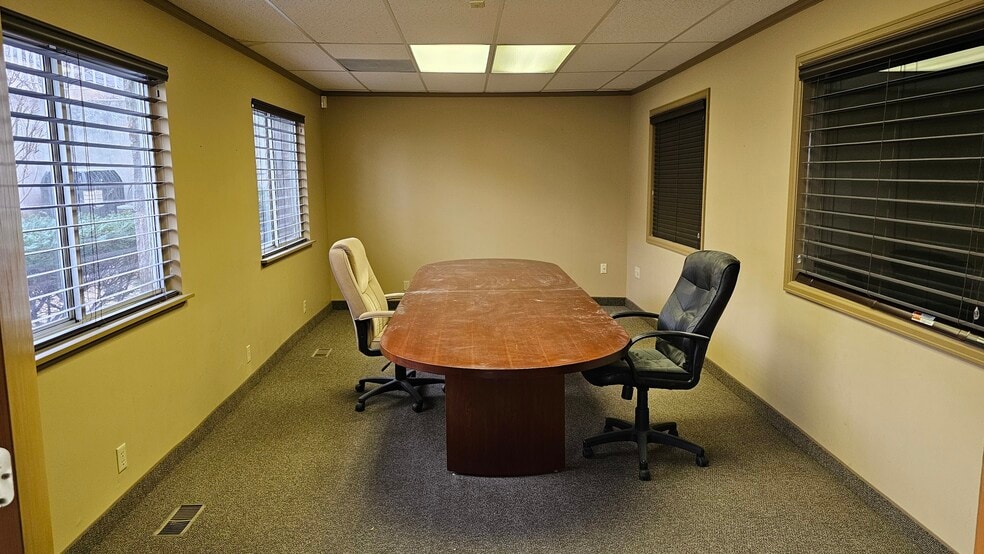 More Photos Of 625 E 500 S, Bountiful Medical For Lease