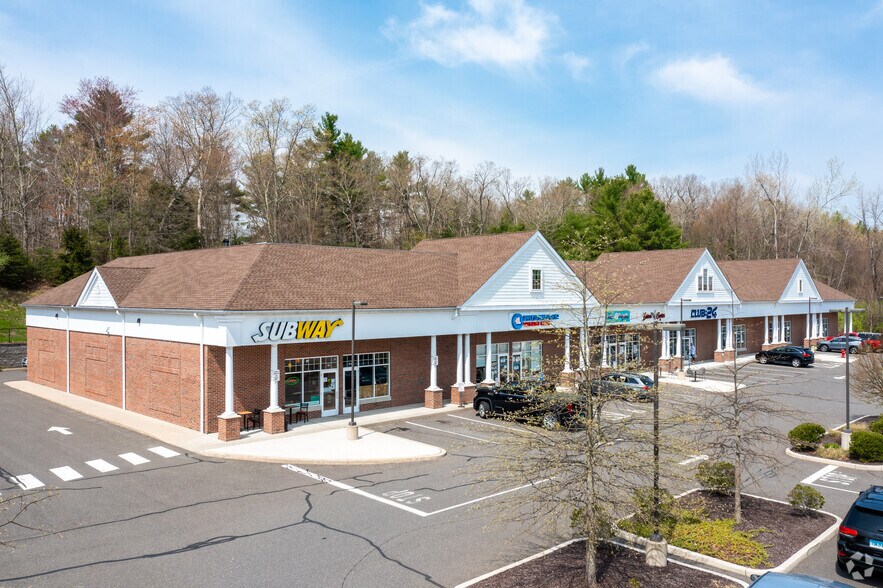 More Photos Of 266-276 S Main St, Newtown Freestanding For Lease