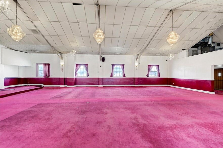 More Photos Of 2024 Gwynn Oak Ave, Baltimore Religious Facility For Sale