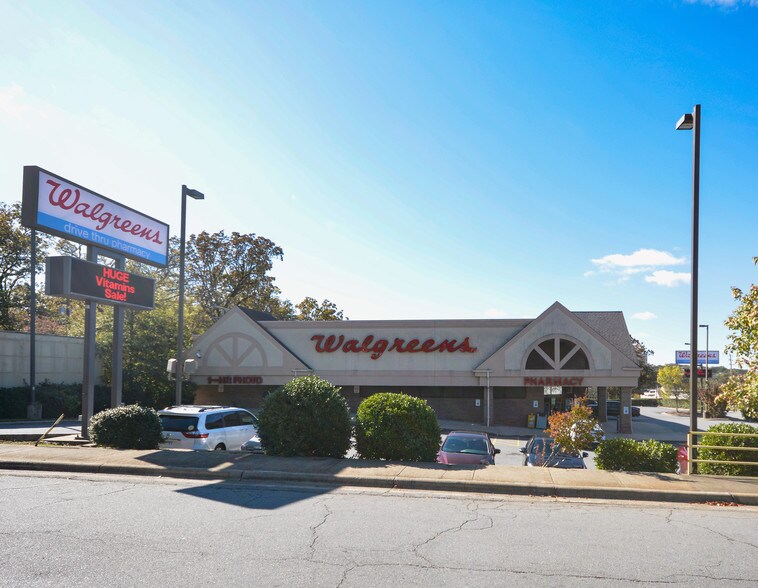 More Photos Of 5525 W 12th St, Little Rock Drugstore For Sale