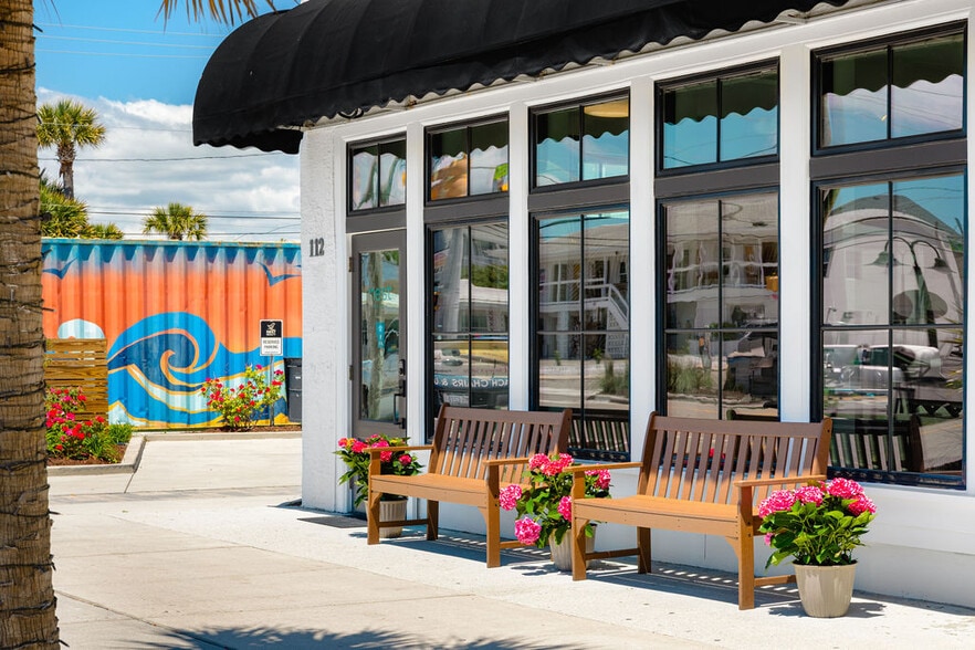 More Photos Of 112 Cape Fear Blvd, Carolina Beach Freestanding For Sale