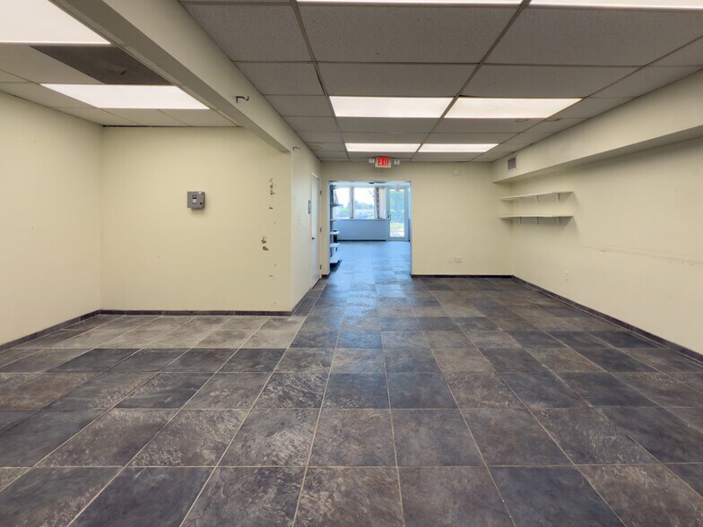 More Photos Of 805 N Federal Hwy, Boynton Beach Freestanding For Sale