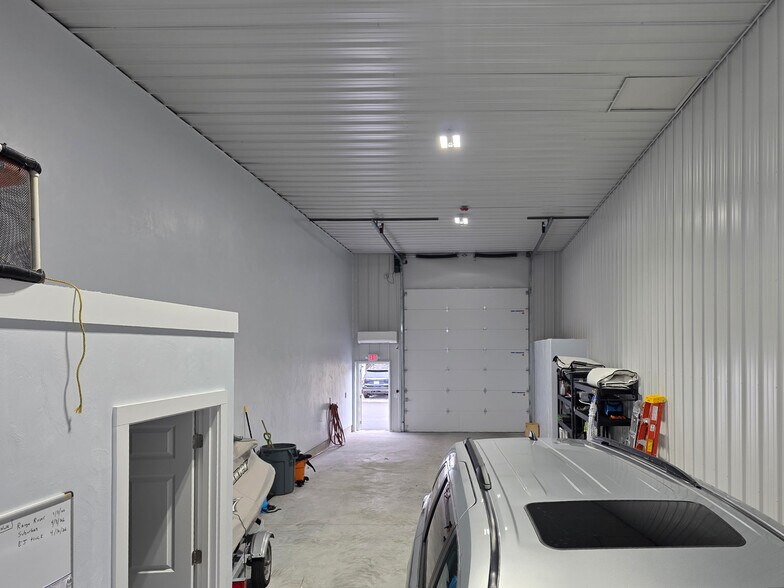 More Photos Of 1332 Main St, Osterville Industrial For Lease