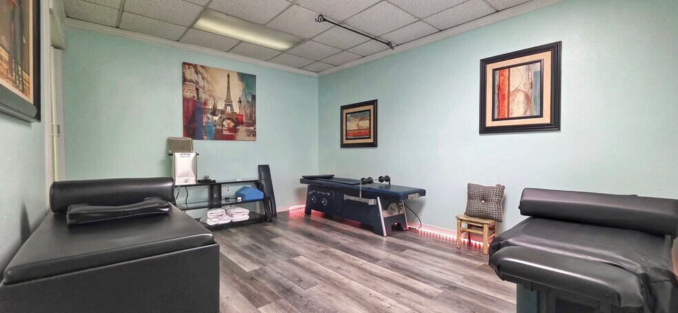 More Photos Of 2323 Curlew Rd, Dunedin Medical For Sale