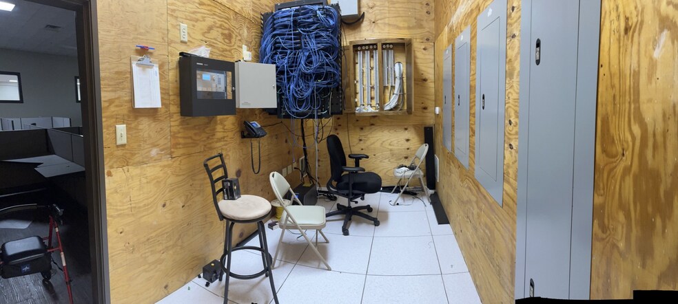 More Photos Of 5805 Highway 271, Fort Smith Freestanding For Sale