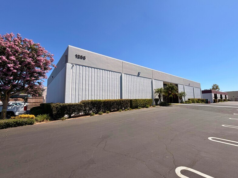 Primary Photo Of 1255 W 9th St, Upland Warehouse For Lease