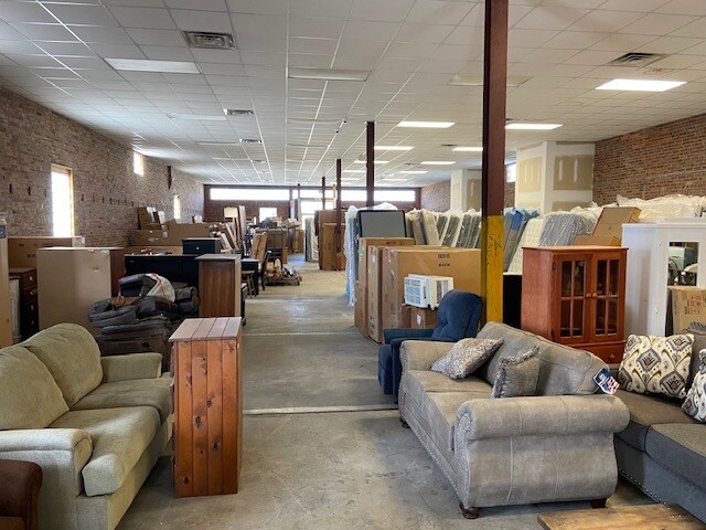 More Photos Of 280 Meeting St, Orangeburg Storefront Retail Office For Sale