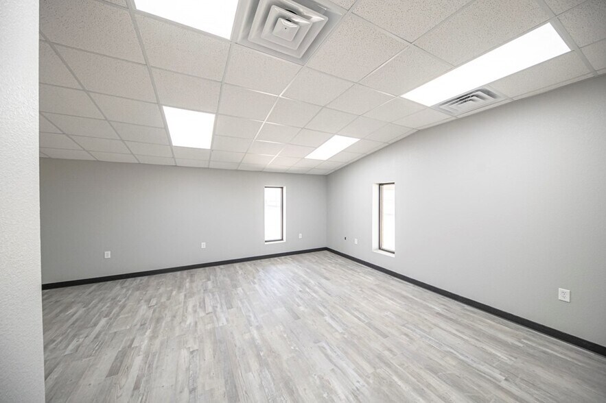 More Photos Of 16651 W Basin St, Odessa Industrial For Sale