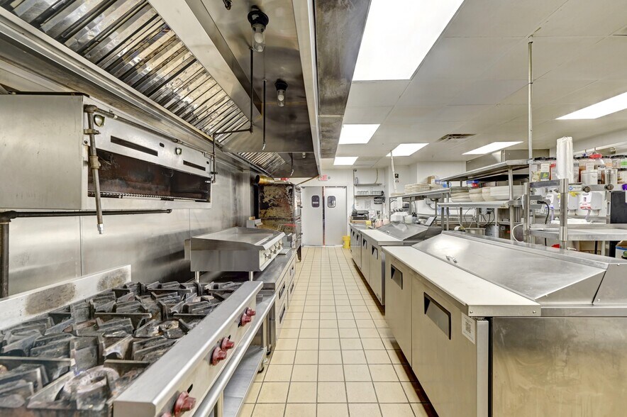 More Photos Of 3325 Ridge Rd, Lansing General Retail For Sale