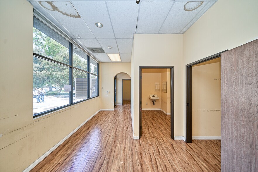 More Photos Of 6242 Beach Blvd, Buena Park Fast Food For Lease