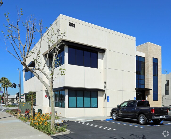 More Photos Of 293 S Main St, Orange Medical For Lease