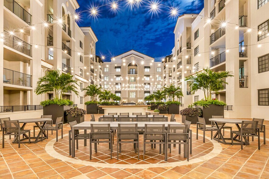More Photos Of 353-383 Aragon Ave, Coral Gables Apartments For Lease