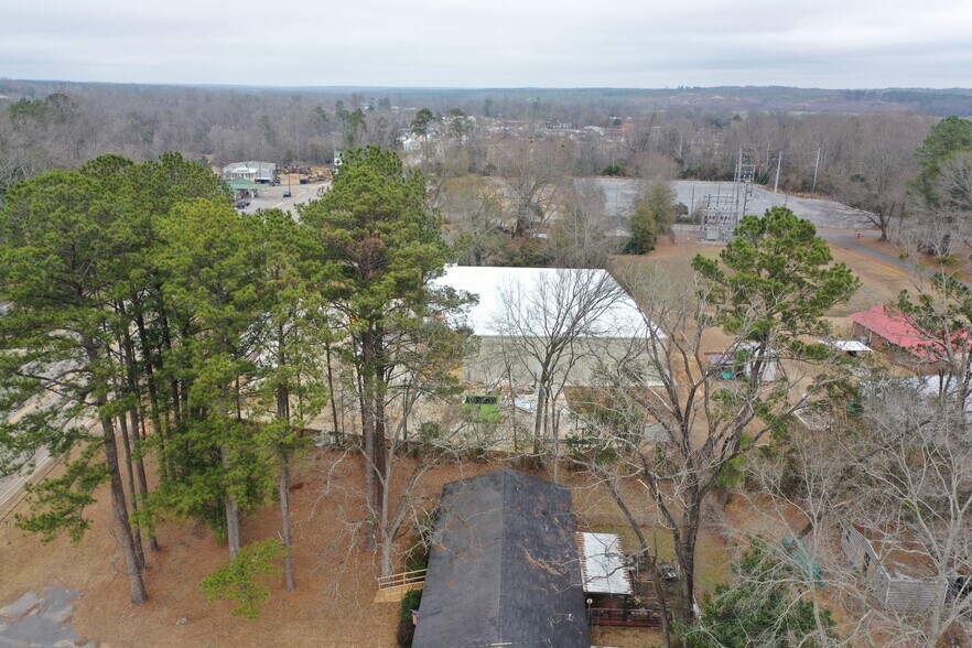 More Photos Of 8996 AL Highway 22, Maplesville Convenience Store For Sale