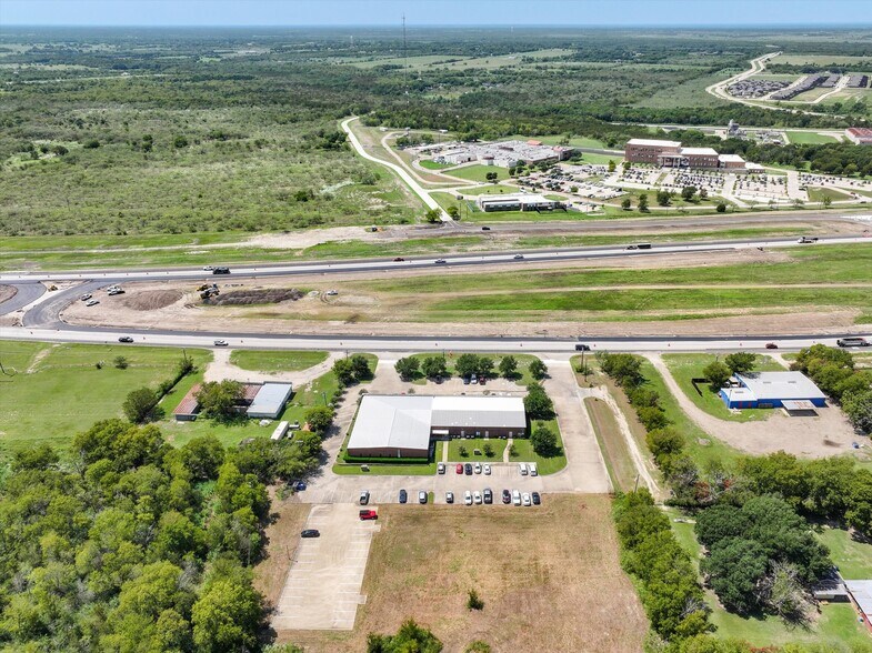 More Photos Of 2525 E Highway 175, Kaufman Office For Sale