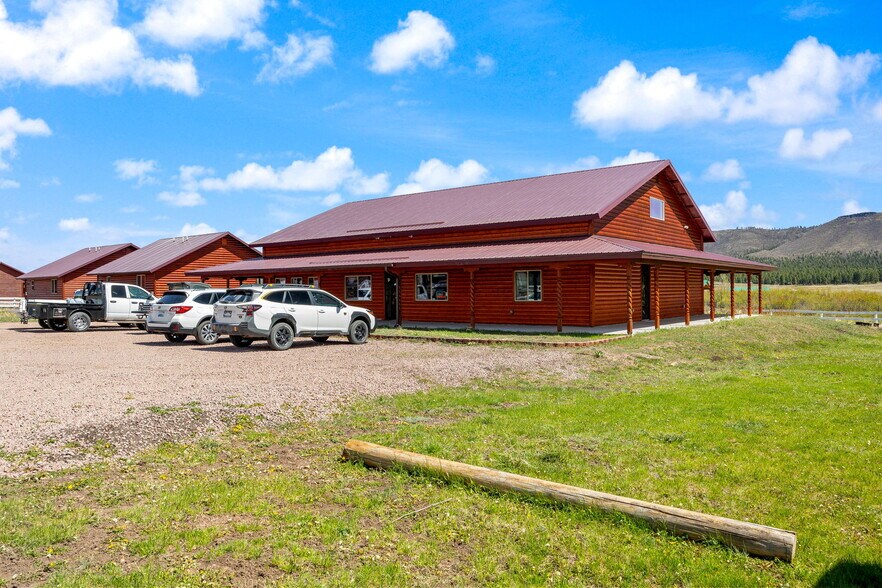 More Photos Of 2 County Road 2141 rd, Alpine Hotel For Sale