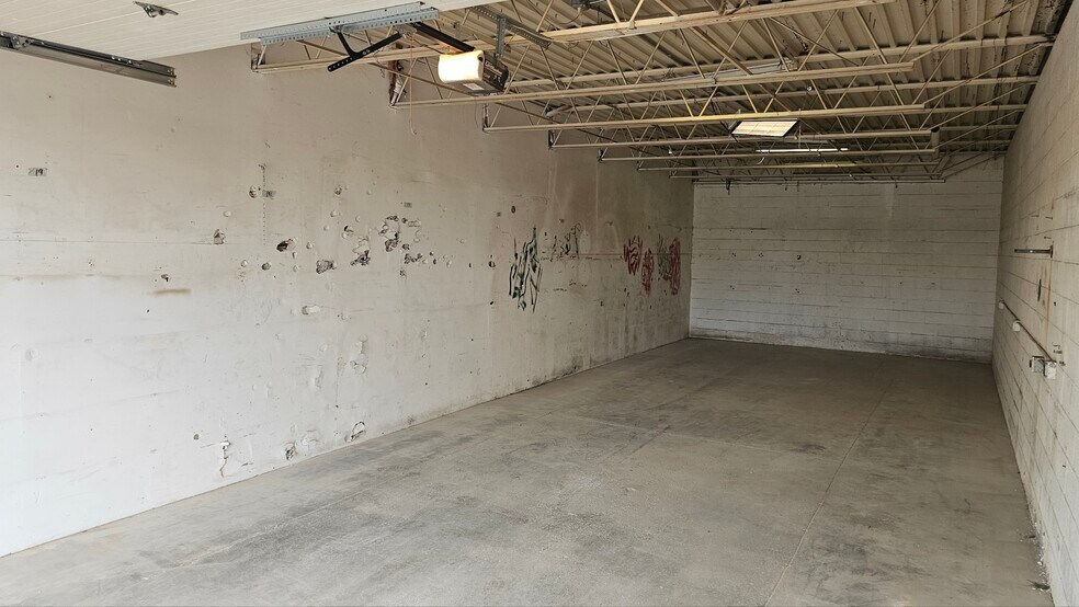More Photos Of 10200-10300 Royalton Rd, North Royalton Light Manufacturing For Lease
