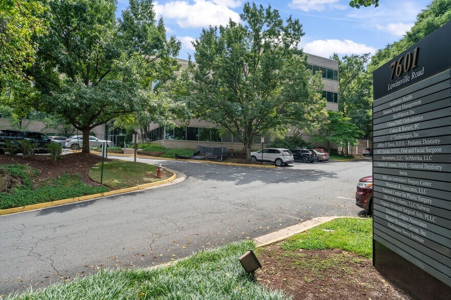 More Photos Of 7601 Lewinsville Rd, McLean Medical For Sale