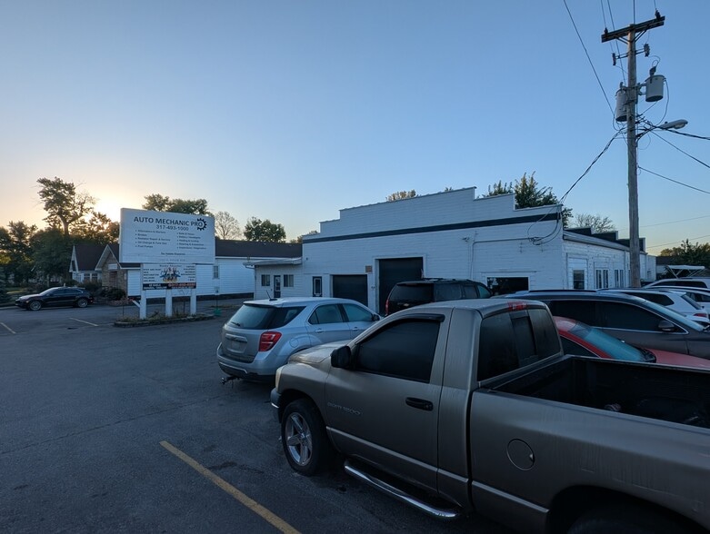 More Photos Of 1523 E Epler Ave, Indianapolis Auto Repair For Sale