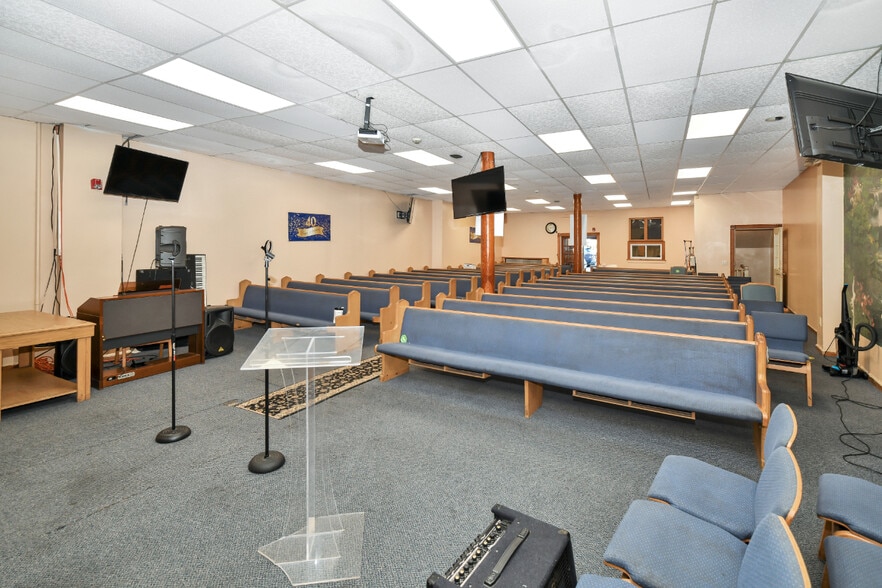 More Photos Of 35-37 Fairmount Ave, Boston Religious Facility For Sale