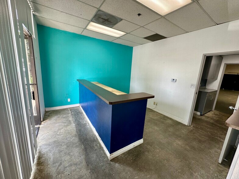 More Photos Of 8776 Helms Ave, Rancho Cucamonga Warehouse For Sale