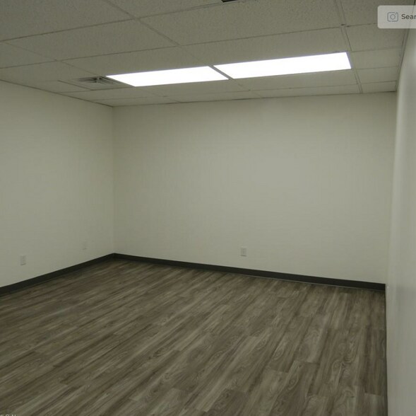 More Photos Of 1228 W 15th St, Lorain Freestanding For Lease