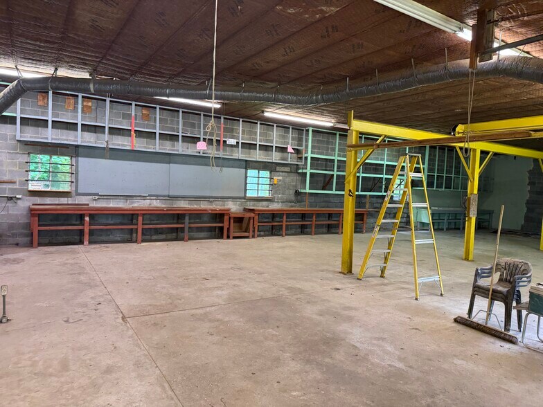More Photos Of 256 Country Club Rd, Grafton Industrial For Sale