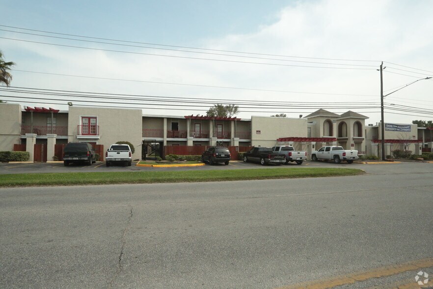 More Photos Of 4101 S Shaver St, Pasadena Apartments For Sale