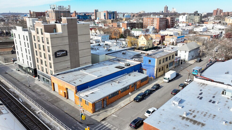 Primary Photo Of 13919 Archer Ave, Jamaica Industrial For Sale