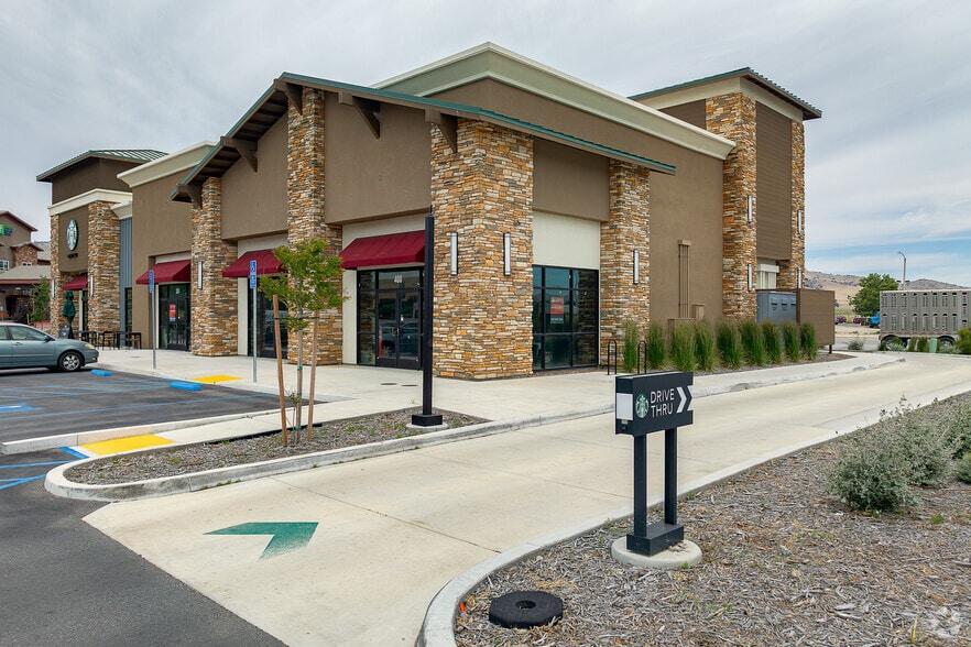 More Photos Of 1007 Voyager Dr, Tehachapi Storefront For Lease