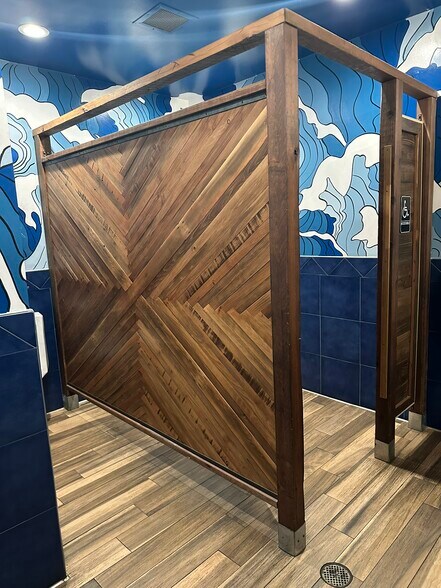 More Photos Of 132 Keller St, Petaluma Restaurant For Sale