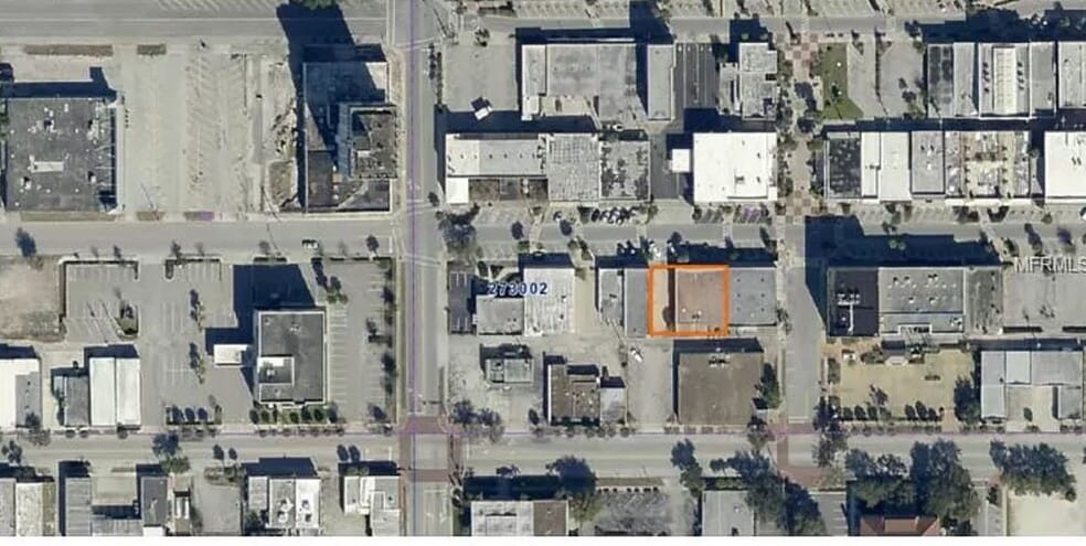 More Photos Of 140 E Stuart Ave, Lake Wales General Retail For Lease