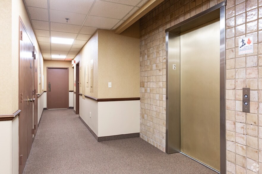 More Photos Of 633 S Andrews Ave, Fort Lauderdale Office For Lease