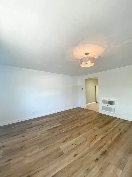 More Photos Of 630 Sinclair St, Reno Apartments For Sale