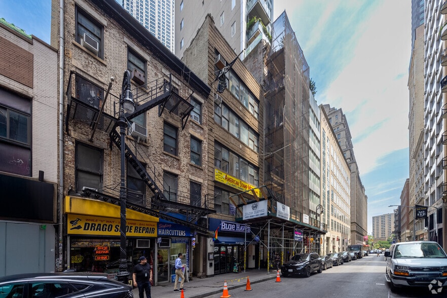 Primary Photo Of 121 Fulton St, New York Office For Lease