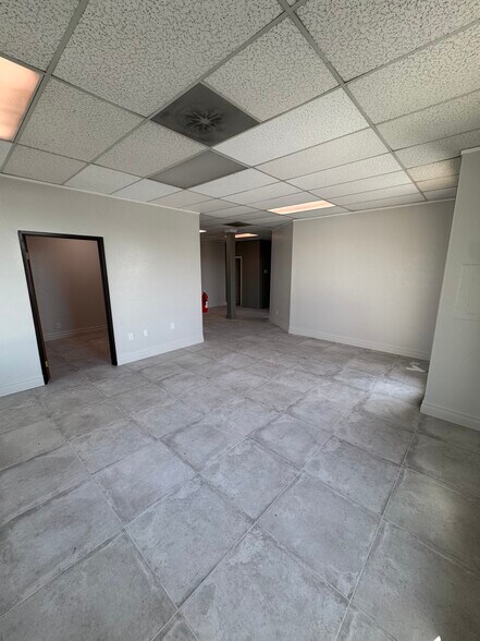 More Photos Of 116 N Vineyard Ave, Ontario Office For Lease