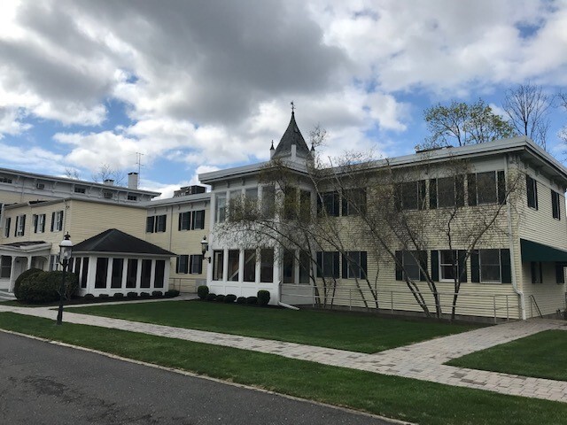 Primary Photo Of 63 W Main St, Freehold Office For Lease