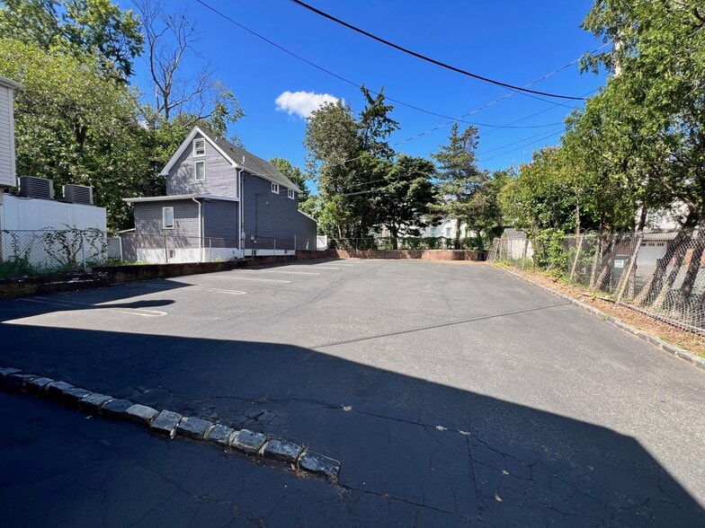 More Photos Of 332-334 North Ave, Garwood Loft Creative Space For Sale