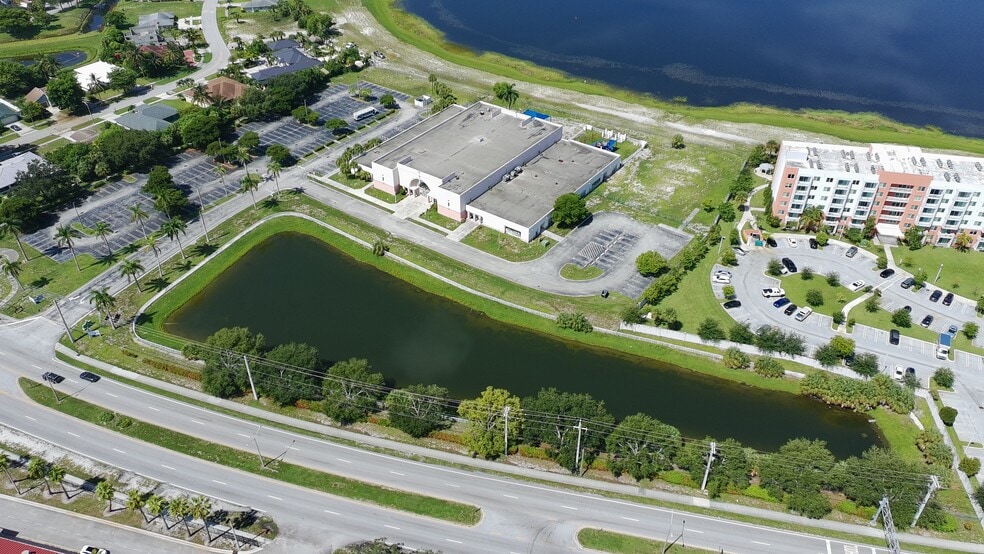 More Photos Of 2101 N Australian Ave, West Palm Beach Office For Sale