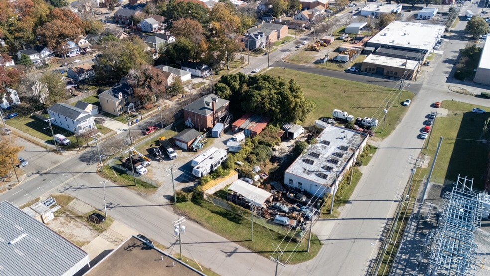 More Photos Of 916 W 25th St, Norfolk Warehouse For Sale