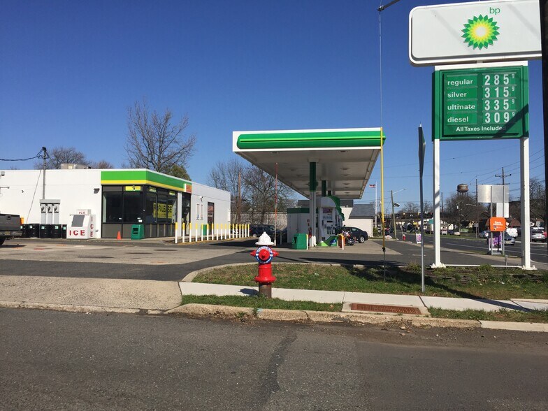 Primary Photo Of 475 North Ave E, Cranford Service Station For Lease