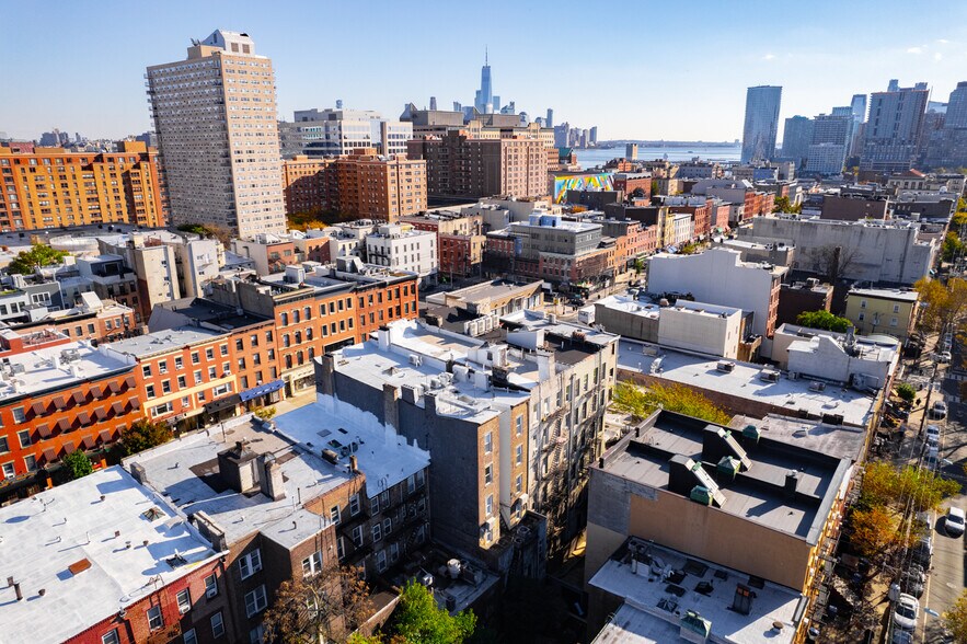 More Photos Of 312 Washington St, Hoboken Storefront For Sale